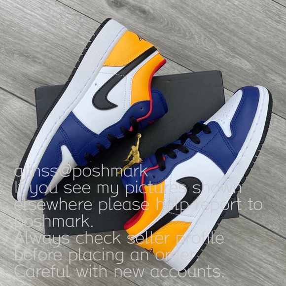 Air Jordan 1 low New in Box - Picture 9 of 9